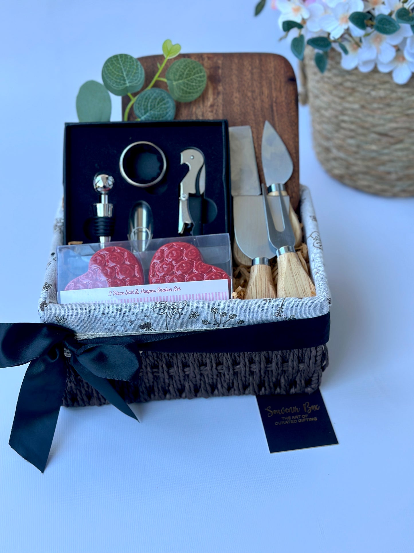 The Gracious Host Gift Set 🏡