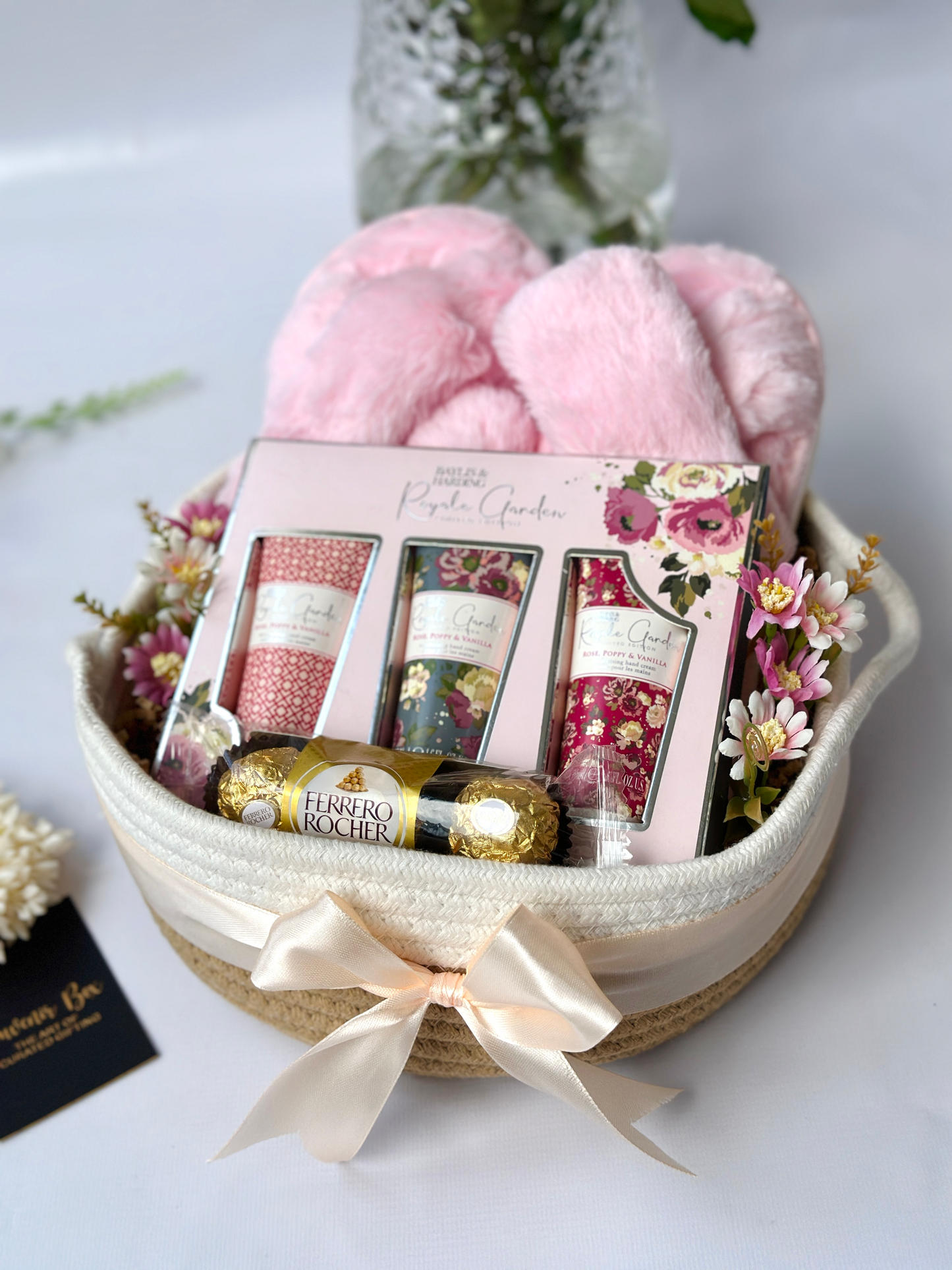 Blush & Bloom Luxe Gift Basket