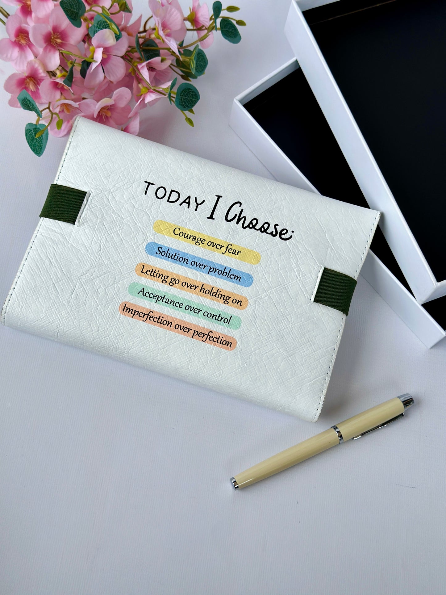 Soft leather Pouch with pen set
